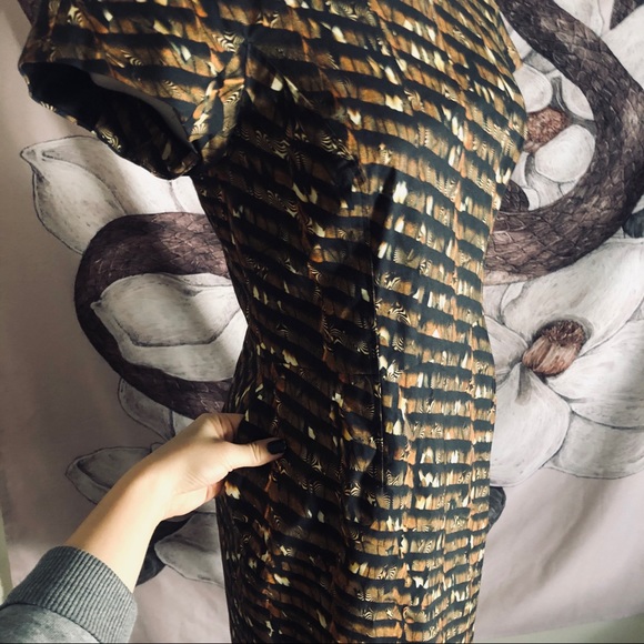 TED BAKER - Cap Sleeve Midi Sheath w/ Pockets - Picture 5 of 6